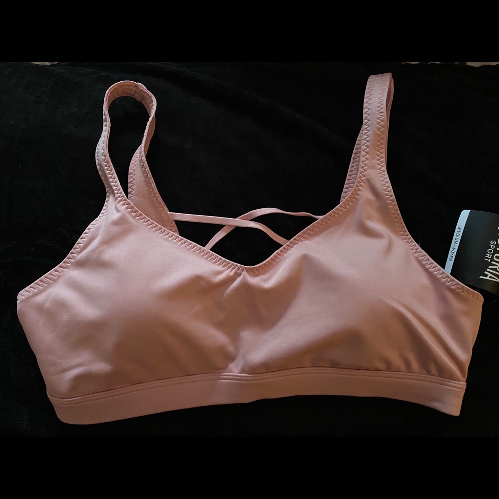 Sports bra